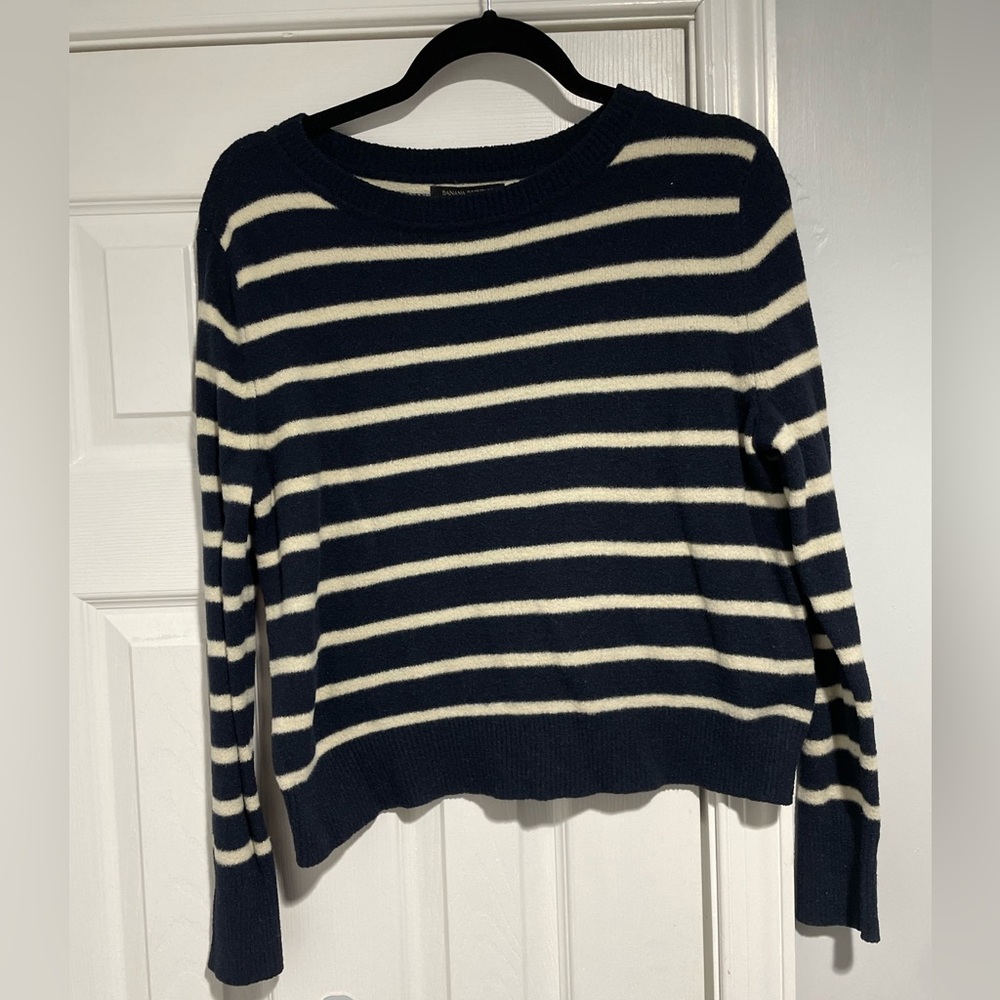 Banana Republic Navy and Cream Striped Crewneck Sweater